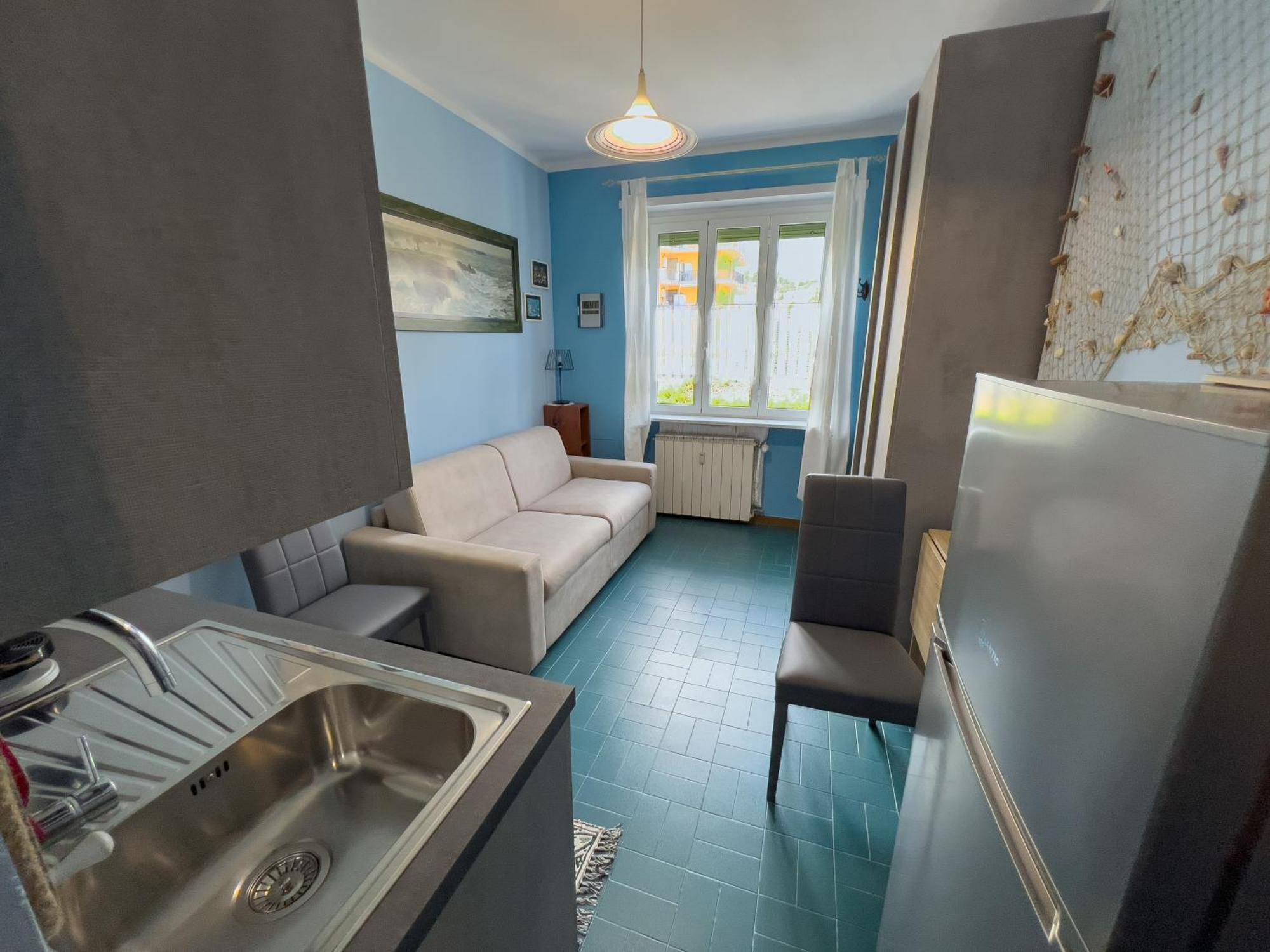 Casa Carlotta Apartment San Bartolomeo Al Mare Bagian luar foto